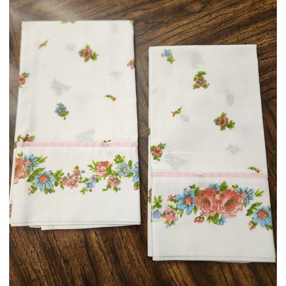 New Vintage Tastemaker Muslin Pillowcases Lace Trimed Floral